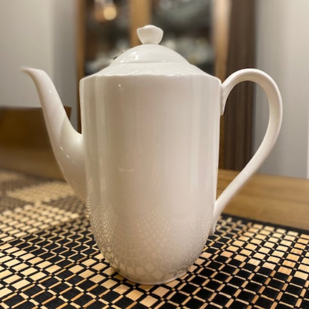 VILLEROY & BOCH "Arco Weiss" Coffee Pot & Lid